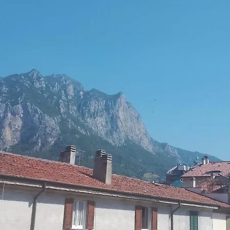 Apartmán Lecco Center - Authentic Yet Modern Retreat *