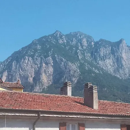 Lecco Center - Authentic Yet Modern Retreat Apartmán *