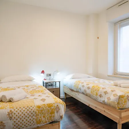 Center - Authentic Yet Modern Retreat Lecco